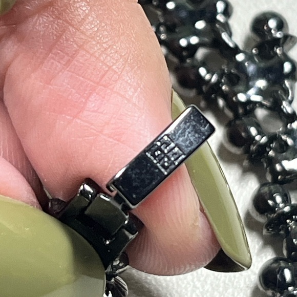 GIVENCHY gunmetal tone/crystal rhinestone bracelet - Picture 7 of 8